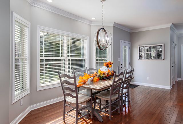 1008 Rose Ridge Road, Versailles, KY 40383