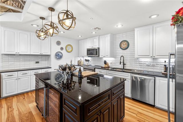 901 N Upper Broadway St 501, Corpus Christi, TX 78401