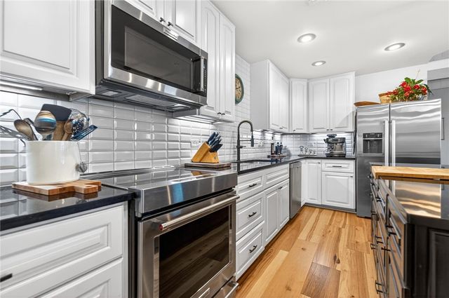 901 N Upper Broadway St 501, Corpus Christi, TX 78401