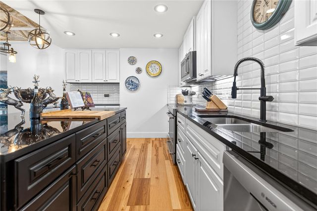 901 N Upper Broadway St 501, Corpus Christi, TX 78401