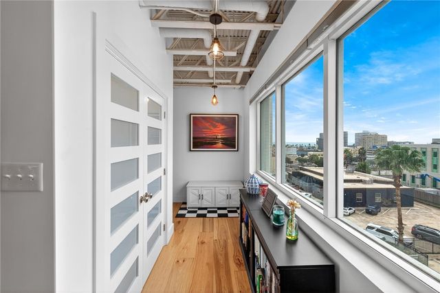 901 N Upper Broadway St 501, Corpus Christi, TX 78401