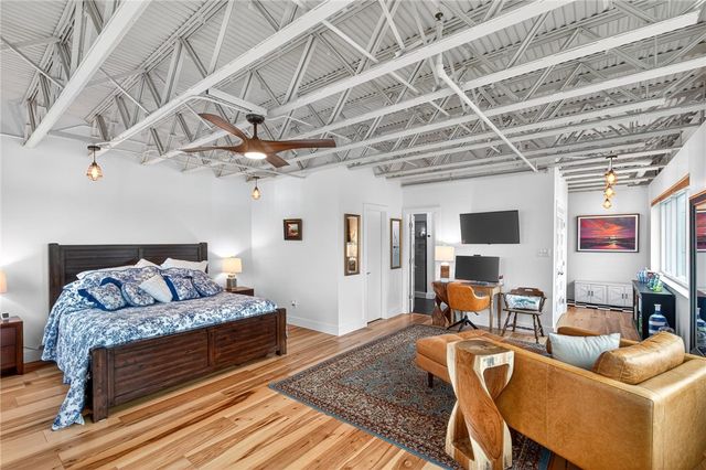 901 N Upper Broadway St 501, Corpus Christi, TX 78401