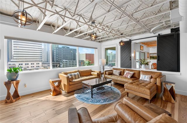 901 N Upper Broadway St 501, Corpus Christi, TX 78401