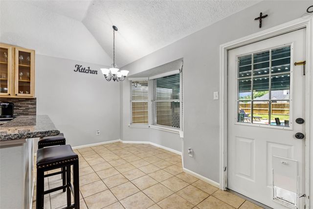 5810 Dixie Lane, Baytown, TX 77523