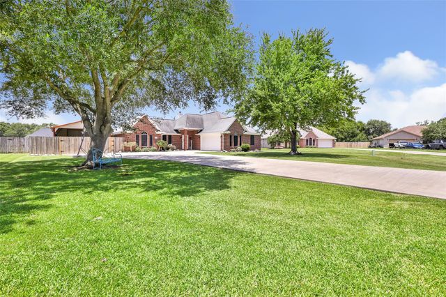 5810 Dixie Lane, Baytown, TX 77523