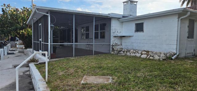 5308 PILOTS PLACE, New Port Richey, FL 34652