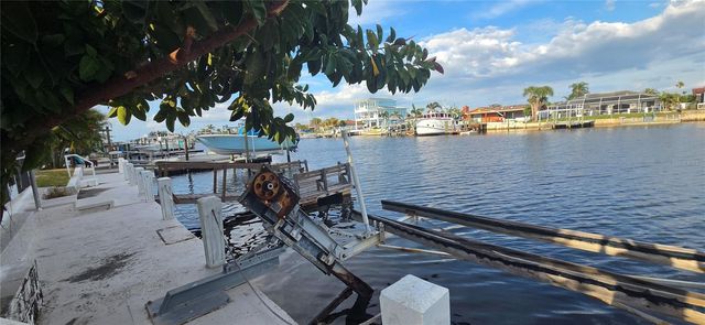 5308 PILOTS PLACE, New Port Richey, FL 34652