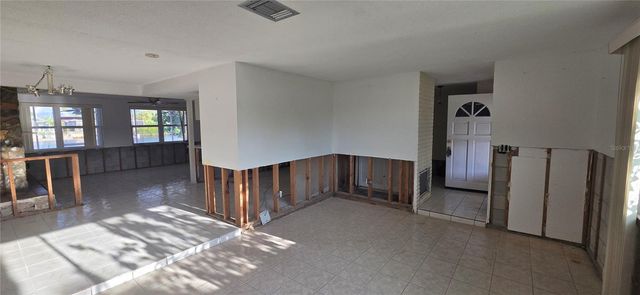 5308 PILOTS PLACE, New Port Richey, FL 34652