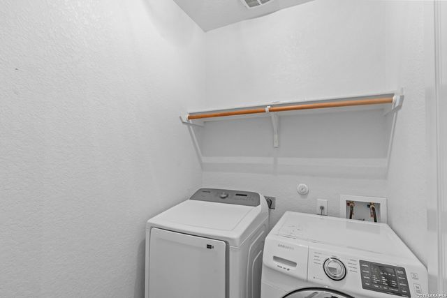 6534 Candlecrest, San Antonio, TX 78244