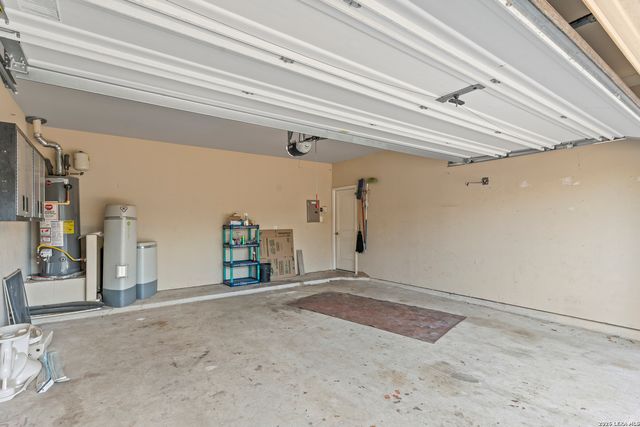 6534 Candlecrest, San Antonio, TX 78244