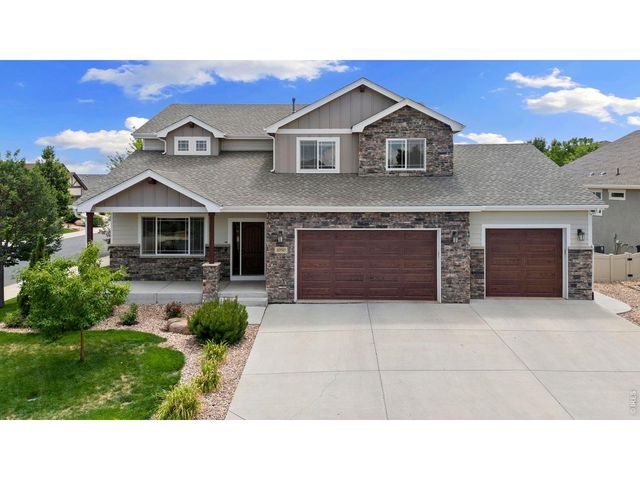 1050 Coral Burst Dr, Loveland, CO 80538