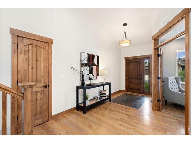 1050 Coral Burst Dr, Loveland, CO 80538