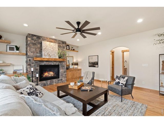 1050 Coral Burst Dr, Loveland, CO 80538