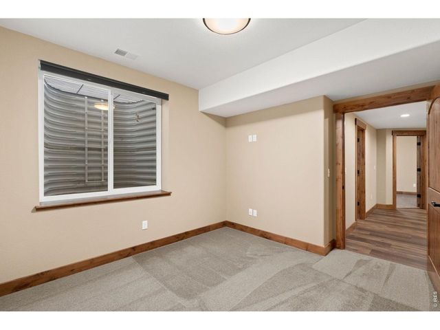 1050 Coral Burst Dr, Loveland, CO 80538