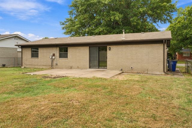 2215 S 131st East Avenue, Tulsa, OK 74134