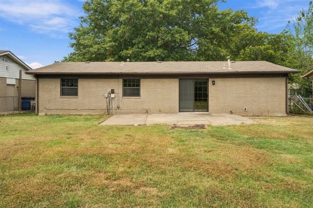 2215 S 131st East Avenue, Tulsa, OK 74134