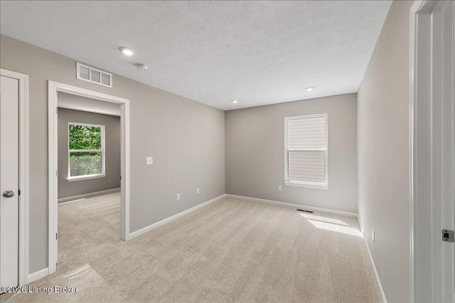 17826 Bridle Run Dr, Louisville, KY 40245