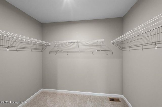 17826 Bridle Run Dr, Louisville, KY 40245