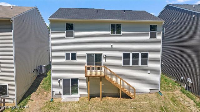 17826 Bridle Run Dr, Louisville, KY 40245