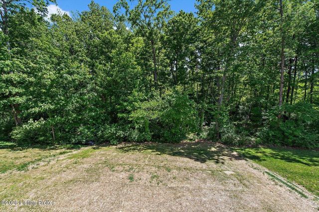 17826 Bridle Run Dr, Louisville, KY 40245