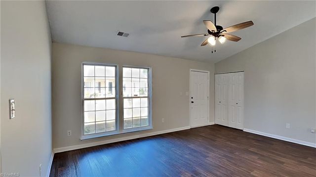 2122 Carlisle Way, High Point, NC 27265