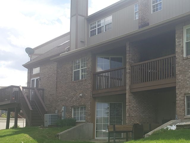 157 Louise Court 157, Wood Dale, IL 60191