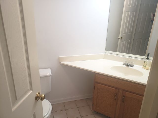 157 Louise Court 157, Wood Dale, IL 60191