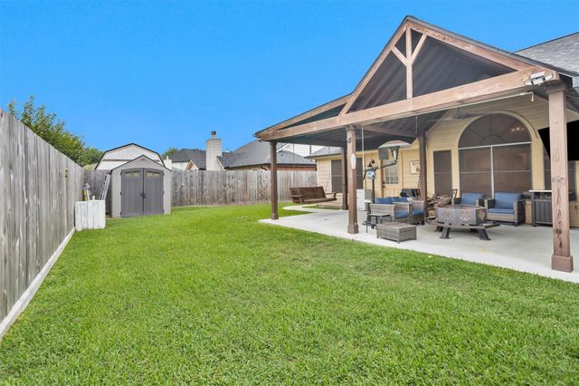 1006 Park Green Drive, Deer Park, TX 77536