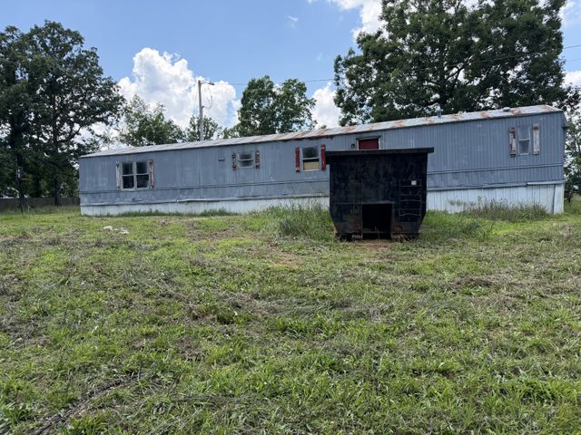 308 Mount View Dr, Hohenwald, TN 38462