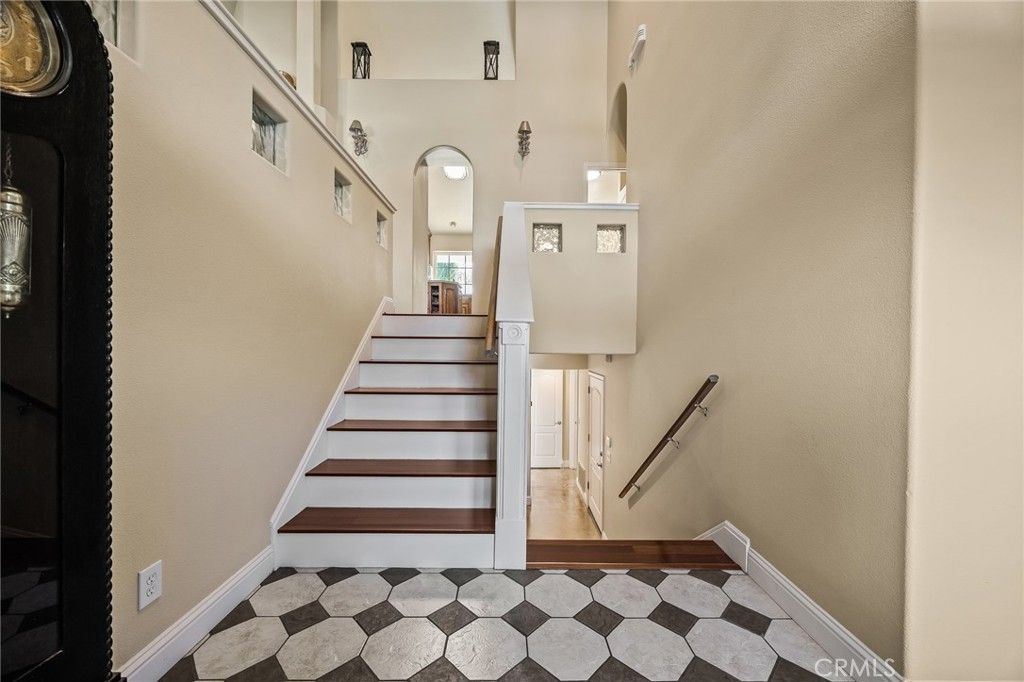 Image 6 of property listing at 35356 Bonadelle, Madera, CA 93636