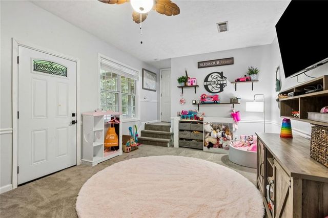 1889 Gray Gables Way NE, Buford, GA 30519