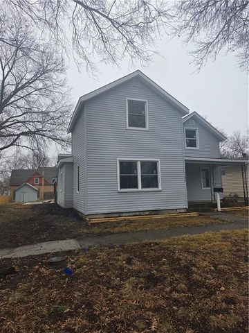 325 S Elm Street, Ottawa, KS 66067