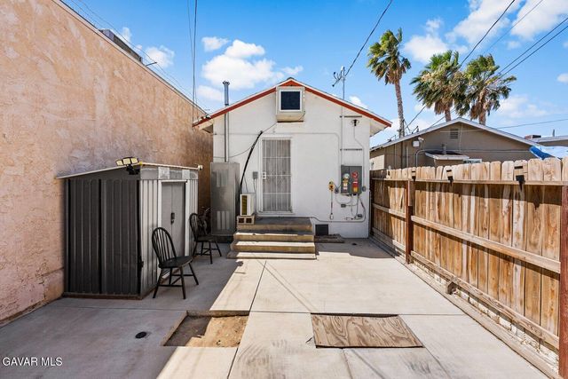 117 W Pillsbury Street, Lancaster, CA 93534