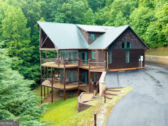 101 Cletus Way, Hiawassee, GA 30546