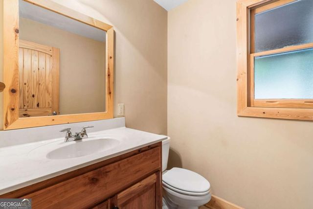 101 Cletus Way, Hiawassee, GA 30546