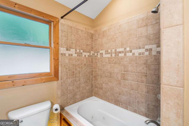 101 Cletus Way, Hiawassee, GA 30546