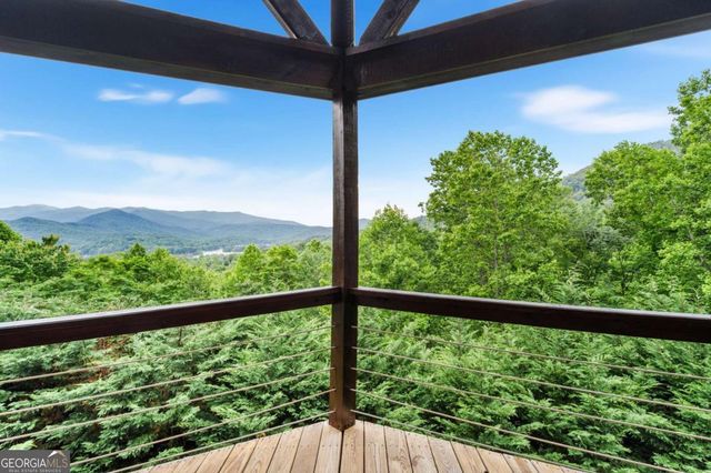 101 Cletus Way, Hiawassee, GA 30546