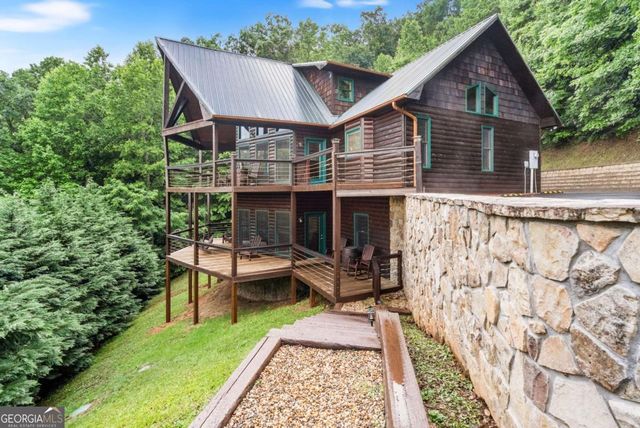 101 Cletus Way, Hiawassee, GA 30546