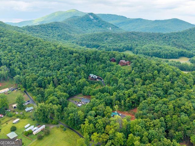 101 Cletus Way, Hiawassee, GA 30546