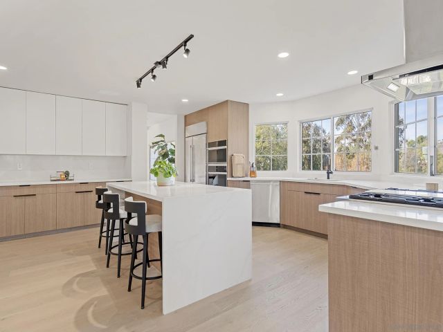 17515 Circa Oriente, Rancho Santa Fe, CA 92067