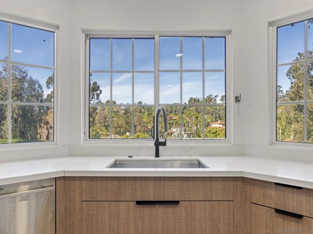 17515 Circa Oriente, Rancho Santa Fe, CA 92067