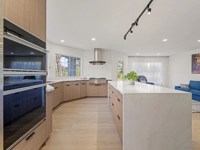 17515 Circa Oriente, Rancho Santa Fe, CA 92067