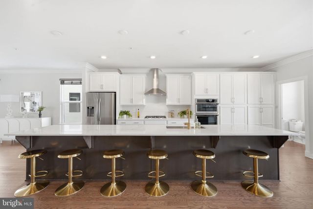 217 SUMMIT POINT BLVD, Bowie, MD 20716