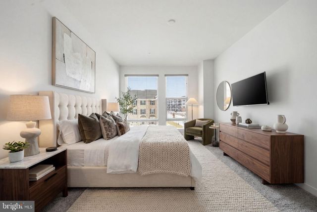 217 SUMMIT POINT BLVD, Bowie, MD 20716