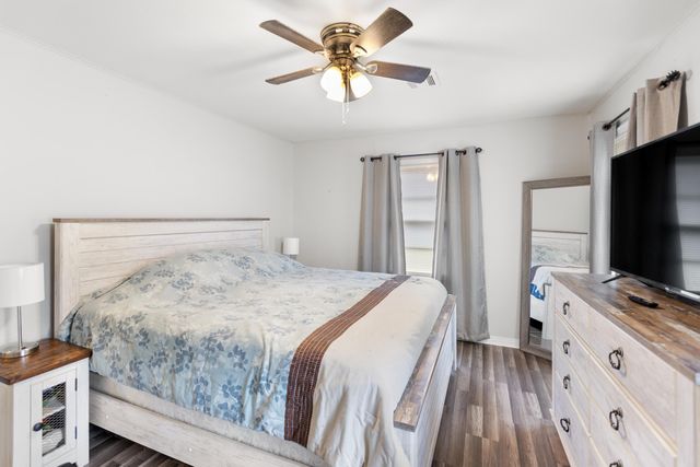 814 G Street NW, Miami, OK 74354