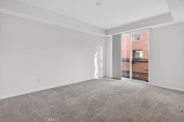 575 Rockefeller, Irvine, CA 92612