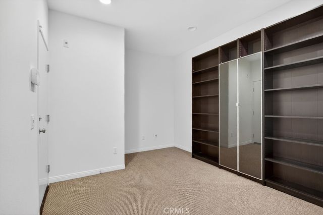 575 Rockefeller, Irvine, CA 92612