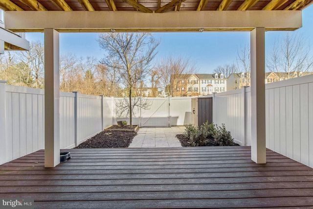 520 KINGLETS ROOST LN, Glen Burnie, MD 21060