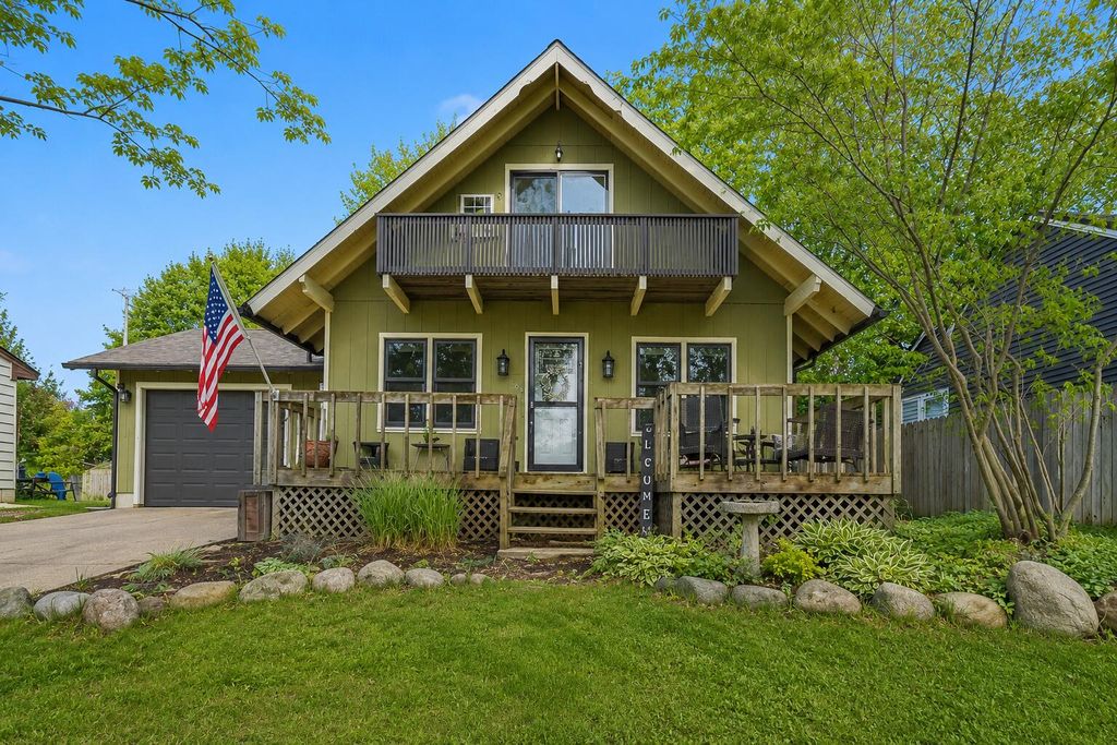 505 Clayton Avenue Nw, City Of Walker, MI 49534