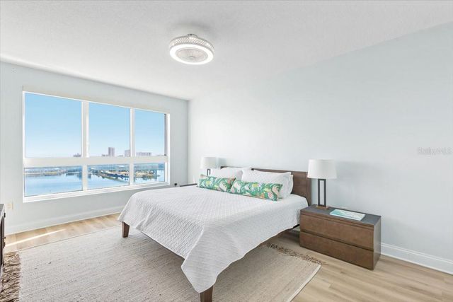 231 RIVERSIDE DRIVE 2002, Holly Hill, FL 32117